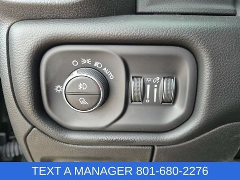 New 2026 RAM 1500 Laramie AWD/4WD image 32