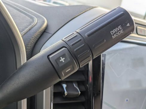 Used 2022 Ford F250 Lariat w/ Lariat Value Package image 28