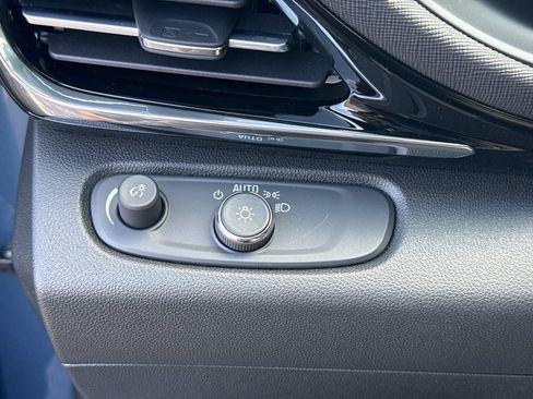 New 2026 Buick Envista Sport Touring w/ Convenience I Package FWD image 19