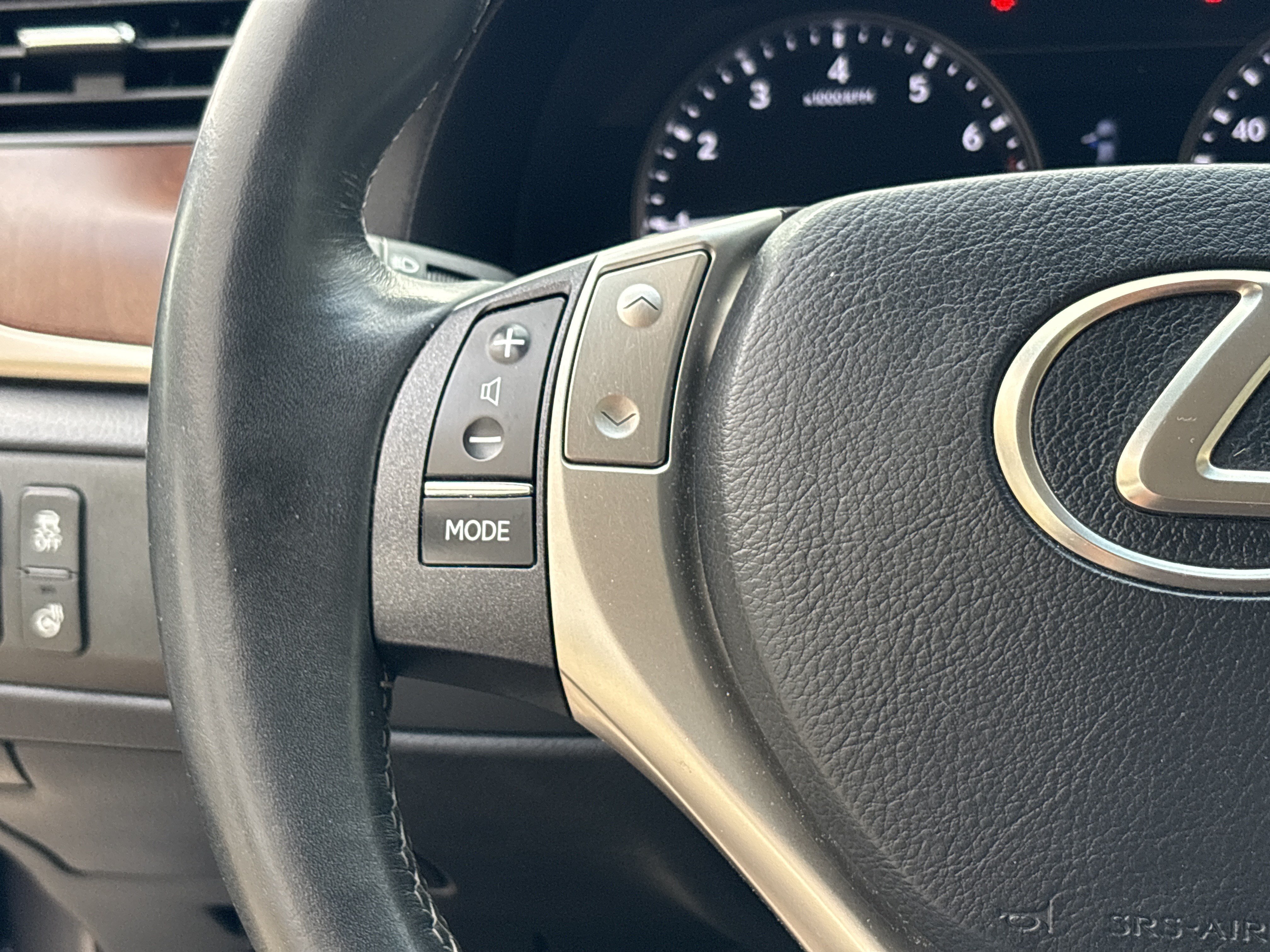 Used 2014 Lexus GS 350 AWD w/ Premium Package image 19