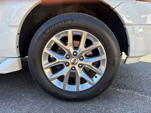 Used 2016 Ford Expedition EL Limited AWD/4WD image 10