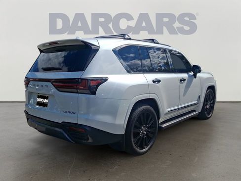 Used 2024 Lexus LX 600 4WD w/ Appearance Package image 7