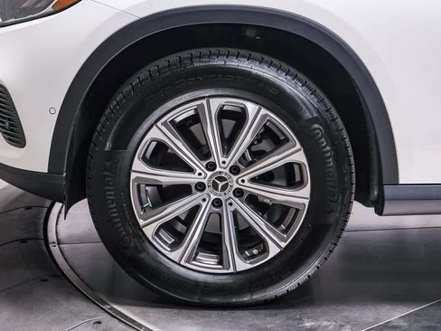 Certified 2025 Mercedes-Benz GLC 300 GLC 300 image 9