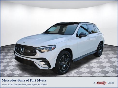 Used 2026 Mercedes-Benz GLC 300 4MATIC image 1