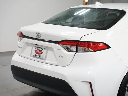 Certified 2024 Toyota Corolla LE image 9