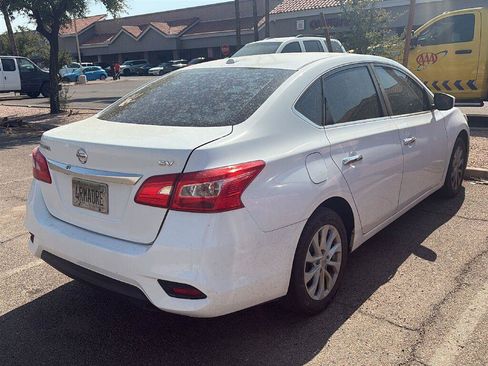 Used 2018 Nissan Sentra SV FWD image 3