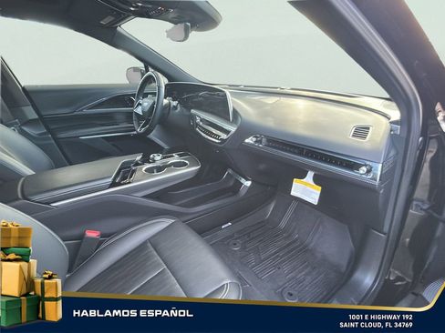 Used 2024 Cadillac Lyriq Luxury w/ LPO, Floor Liner Package image 30