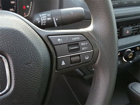 Certified 2025 Honda Accord SE image 22