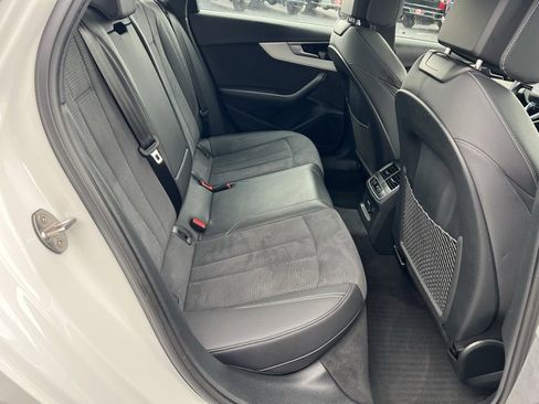 Used 2022 Audi A4 2.0T Premium Plus image 33