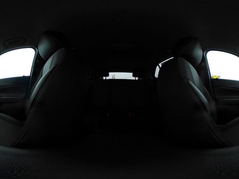 Used 2025 Buick Encore GX Preferred image 42