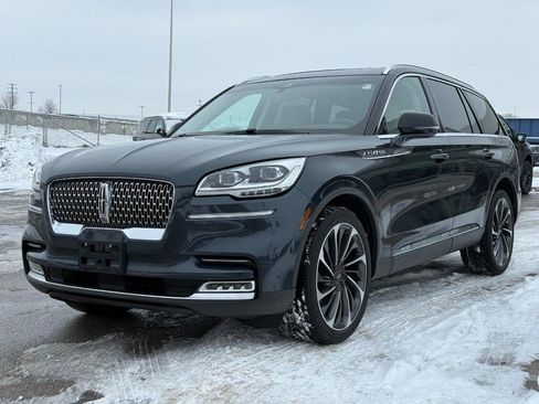 Certified 2022 Lincoln Aviator Reserve w/ Equipment Group 201A image 11