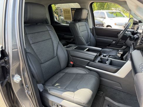 Used 2024 Toyota Tundra SR5 w/ Advanced Technology Package AWD/4WD image 33
