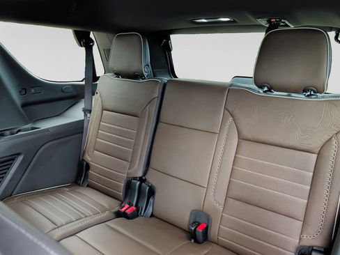 New 2026 GMC Yukon Denali Ultimate AWD/4WD image 37