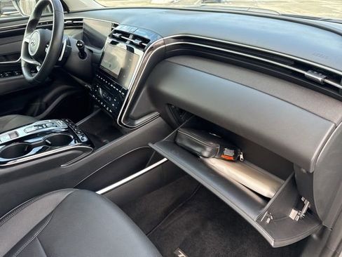 Used 2024 Hyundai Tucson Limited image 28