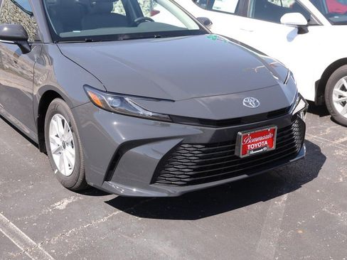 New 2026 Toyota Camry LE w/ Convenience Package FWD image 5