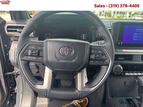 New 2026 Toyota 4Runner 4WD image 11