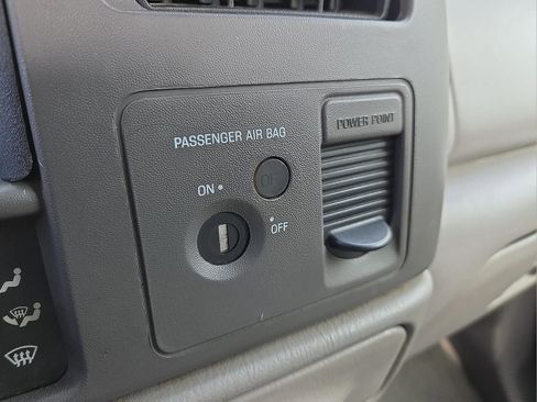 Used 2001 Ford F250 XLT RWD image 19