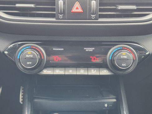 Used 2023 Kia Forte GT image 19