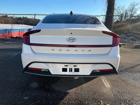 Used 2021 Hyundai Sonata SE FWD image 14
