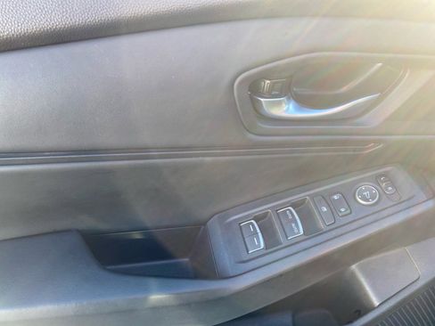 Used 2024 Honda Accord EX image 35