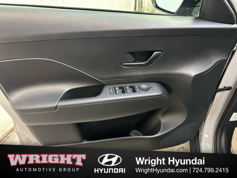 New 2026 Hyundai Kona SE image 10