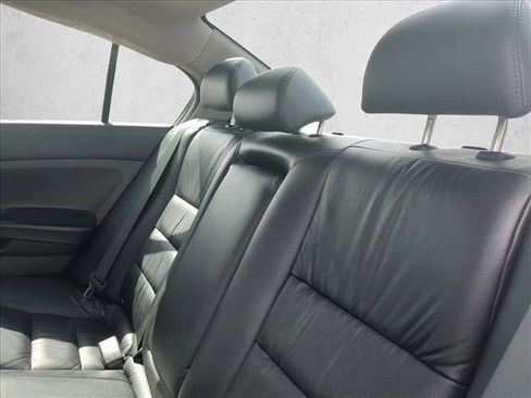 Used 2011 Honda Accord SE image 17