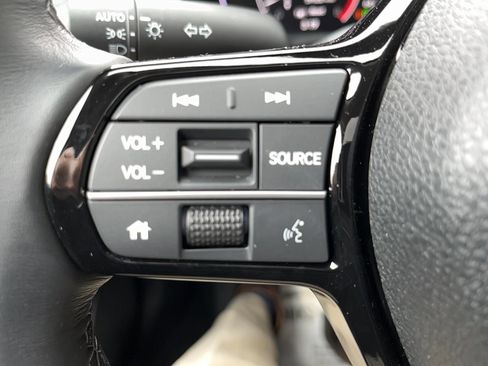 Certified 2023 Honda Civic EX image 13