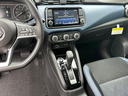 New 2025 Nissan Versa SV w/ Trunk Package image 28