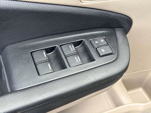 Certified 2021 Honda Pilot Touring image 21