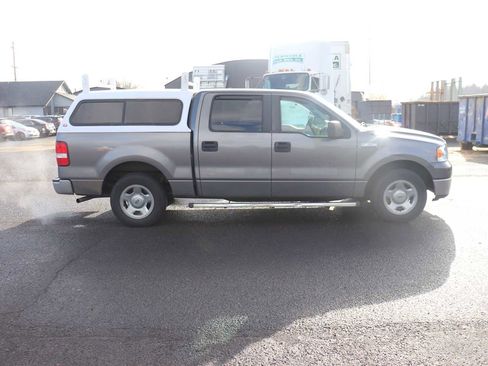 Used 2007 Ford F150 XLT image 4