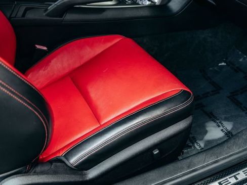 Used 2010 Chevrolet Camaro SS w/ LPO, Ground Effects Package RWD image 65