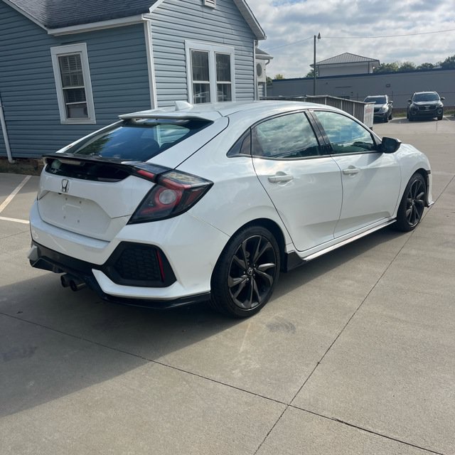 Used 2018 Honda Civic Sport image 6