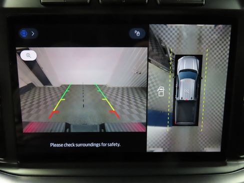 Used 2024 Ford F250 Platinum image 15