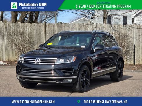 Used 2017 Volkswagen Touareg Wolfsburg Edition image 1