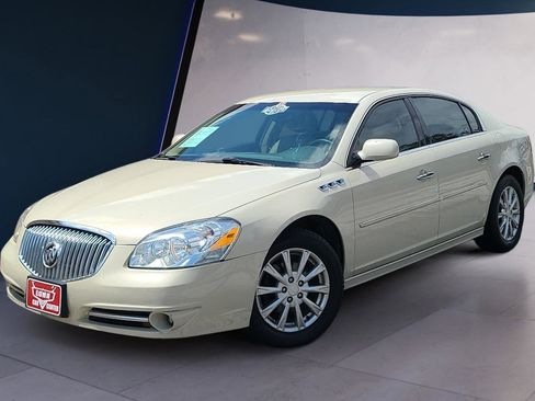 Used 2010 Buick Lucerne CXL w/ Driver Confidence Package FWD image 1