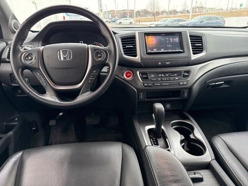 Certified 2017 Honda Ridgeline RTL image 10