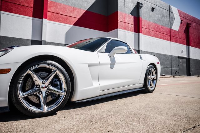 Used 2012 Chevrolet Corvette Coupe w/ 2LT Preferred Equipment Group RWD image 30