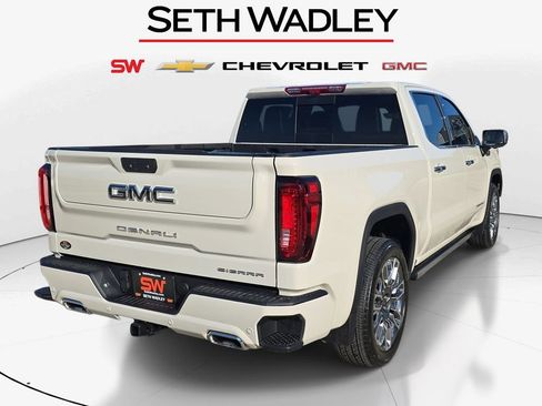 New 2026 GMC Sierra 1500 Denali Ultimate AWD/4WD image 7