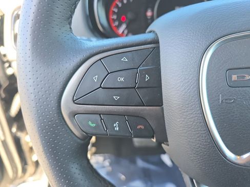Used 2023 Dodge Durango SXT Launch Edition image 18