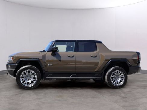 Used 2026 GMC Hummer EV 4x4 Crew Cab w/ Battery Pack, 24 Module Pack image 4