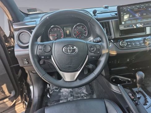 Used 2018 Toyota RAV4 SE w/ Power Extra Value Package image 13