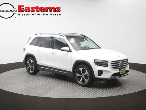 Used 2025 Mercedes-Benz GLB 250 w/ Exclusive Package image 51