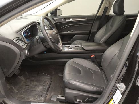 Used 2020 Ford Fusion Energi Titanium image 17
