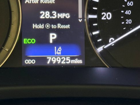 Used 2018 Lexus RX 450hL Premium w/ Premium Package AWD/4WD image 20