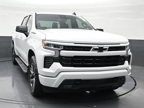 Used 2023 Chevrolet Silverado 1500 RST image 8
