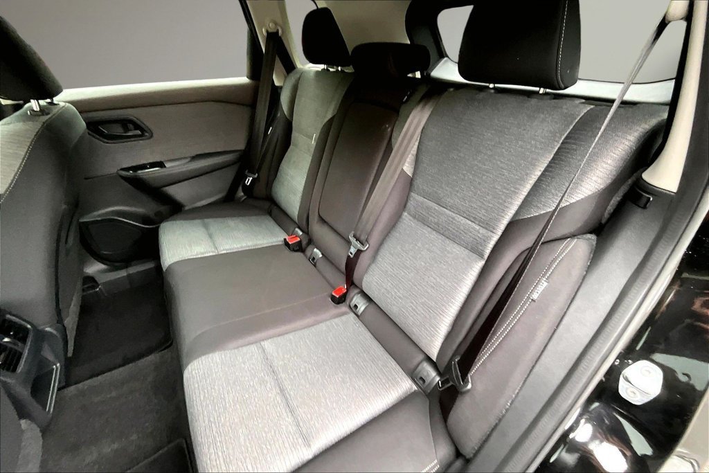 Used 2022 Nissan Rogue S AWD/4WD image 22
