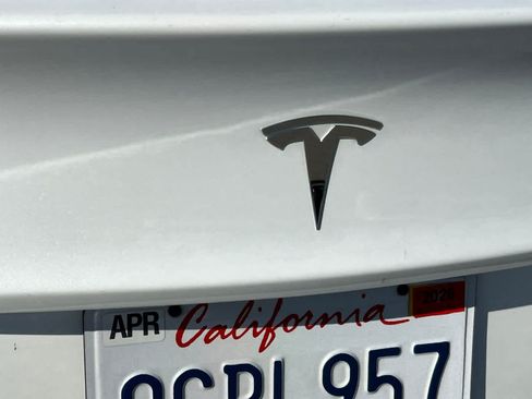 Used 2023 Tesla Model 3 Standard Range RWD image 21