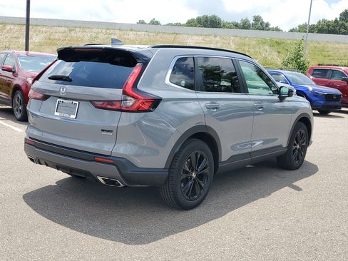 Certified 2023 Honda CR-V Sport Touring image 3