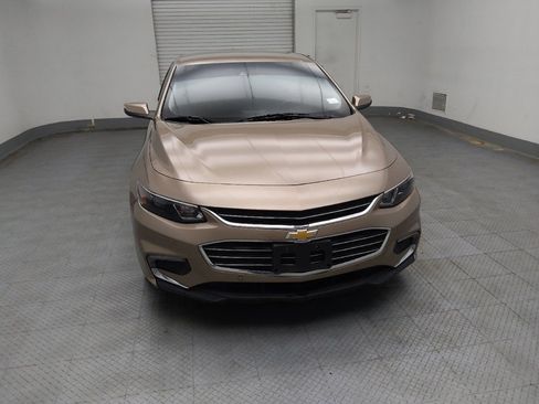 Used 2018 Chevrolet Malibu LT w/ Driver Confidence Package image 14