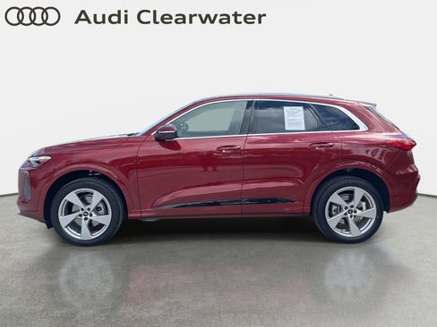 Used 2025 Audi Q5 Premium Plus w/ Premium Plus image 3